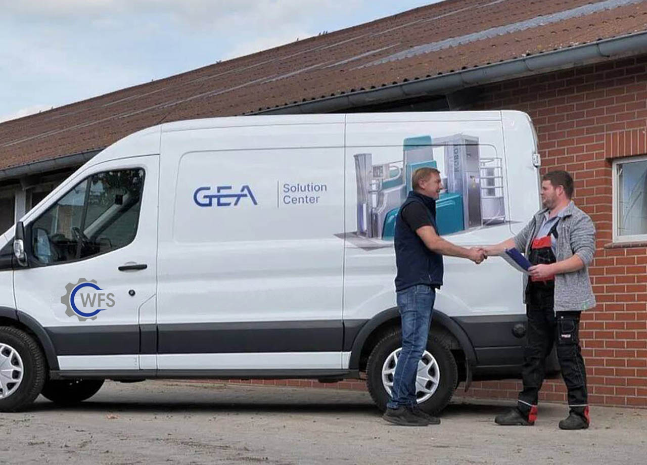 GEA team and technician
